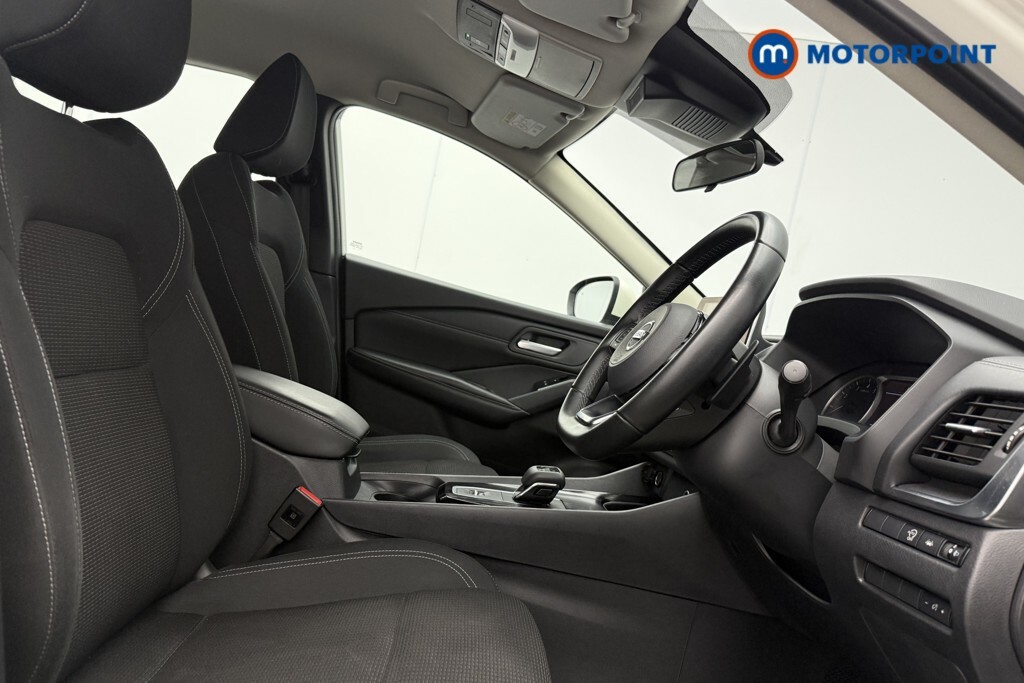 Nissan Qashqai Acenta Premium White #12