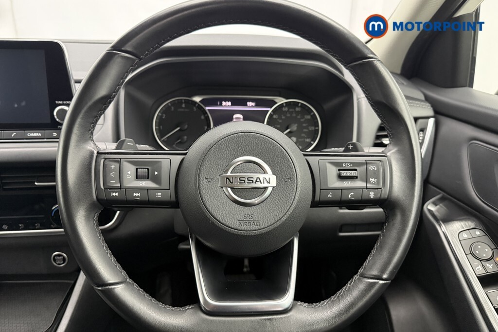 Nissan Qashqai Acenta Premium White #9