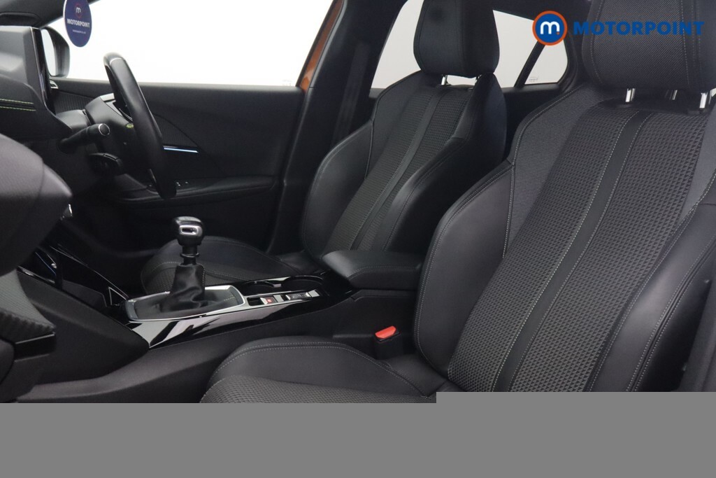Peugeot 2008 Allure Premium Grey #31