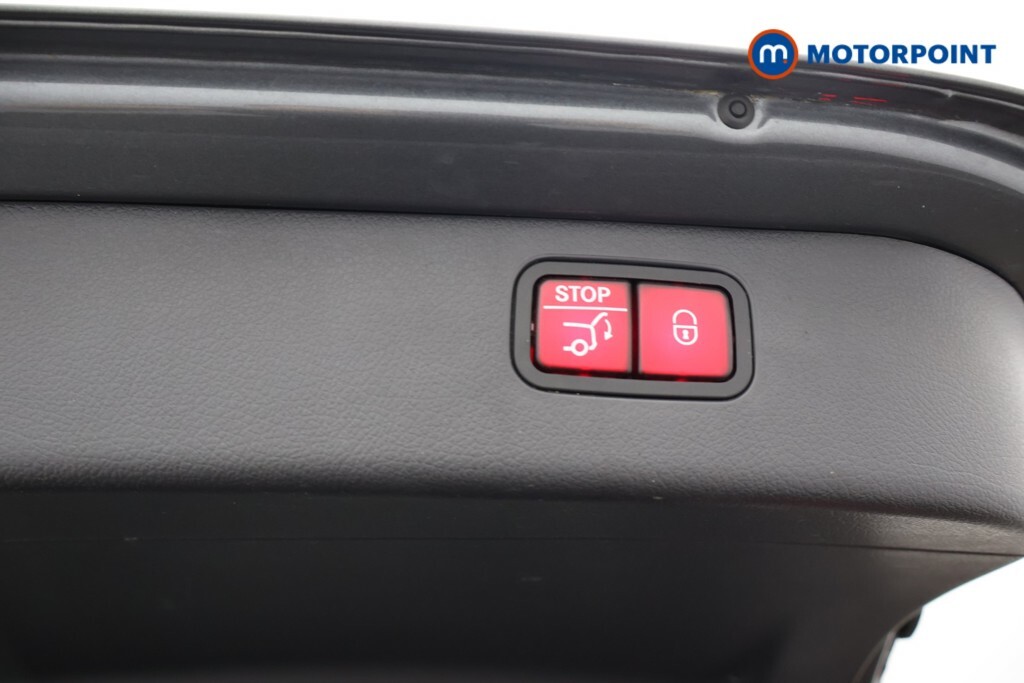 Mercedes-Benz C Class C300 Amg Line 9G-tronic Grey #31