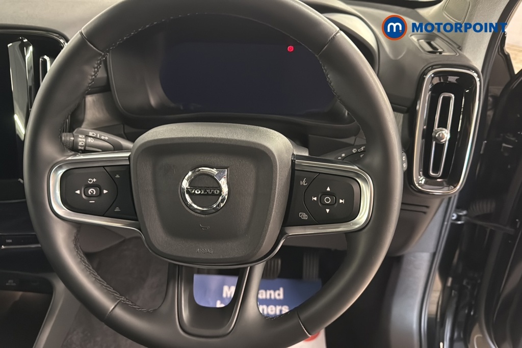 Volvo XC40 2.0 B3 Mhev Plus Suv Hybrid Dct Eu Black #10