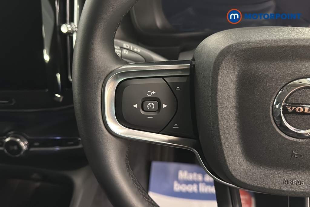 Volvo XC40 2.0 B3 Mhev Plus Suv Hybrid Dct Eu Black #12