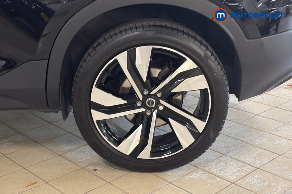 Volvo XC40 2.0 B3 Mhev Plus Suv Hybrid Dct Eu Black #36