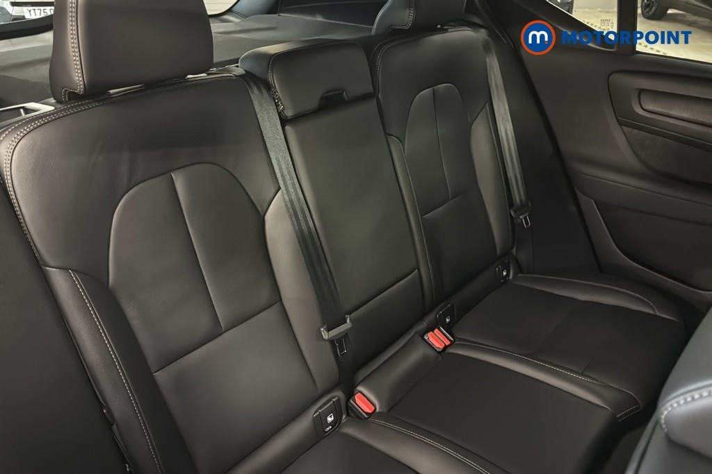 Volvo XC40 2.0 B3 Mhev Plus Suv Hybrid Dct Eu Black #25