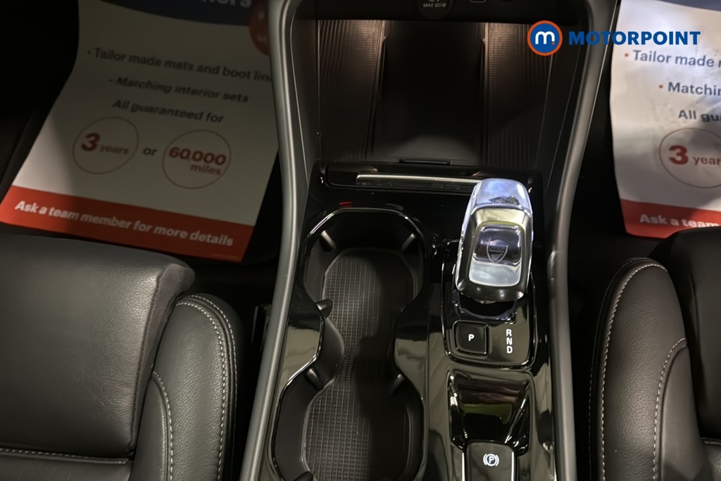 Volvo XC40 2.0 B3 Mhev Plus Suv Hybrid Dct Eu Black #19