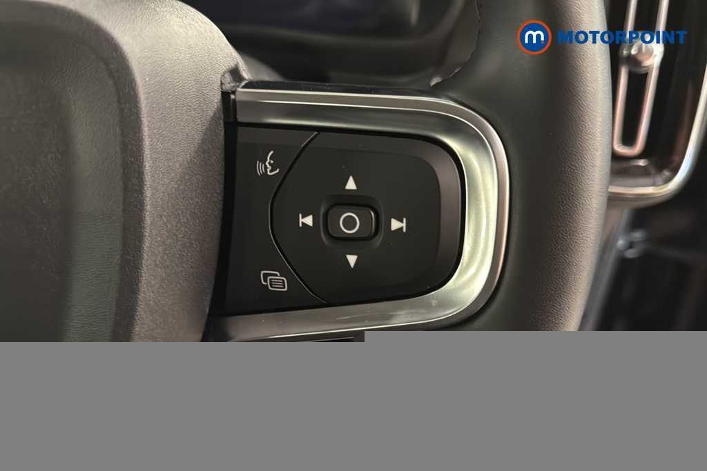 Volvo XC40 2.0 B3 Mhev Plus Suv Hybrid Dct Eu Black #11