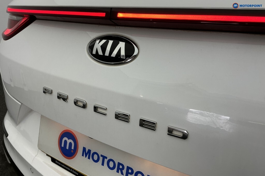 Kia Proceed 1.4 T-gdi Gt-line Shooting Brake Grey #30