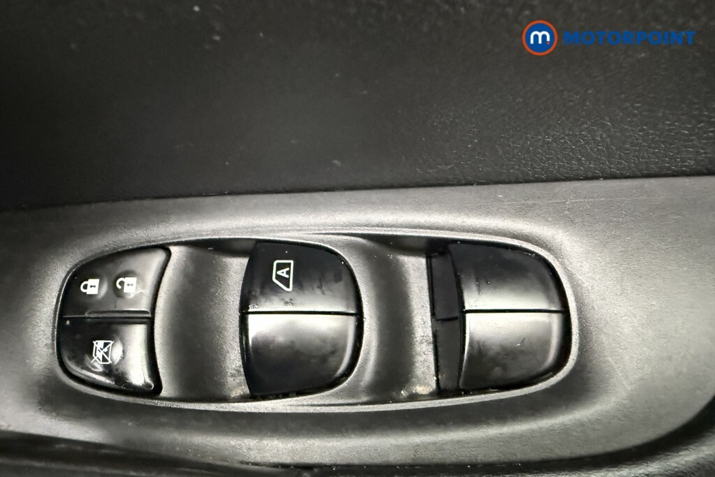 Nissan X-Trail 1.3 Dig-t Tekna Dct 158 Bhp Orange #27