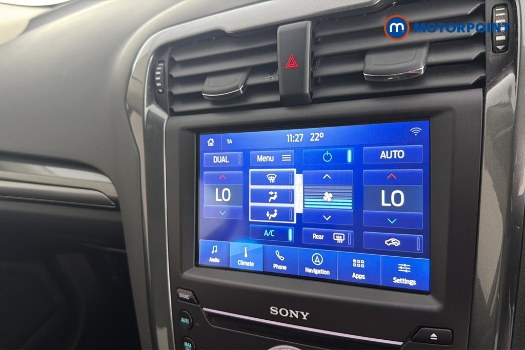 Ford Mondeo 2.0 Hybrid Titanium Edition Estate Blue #16