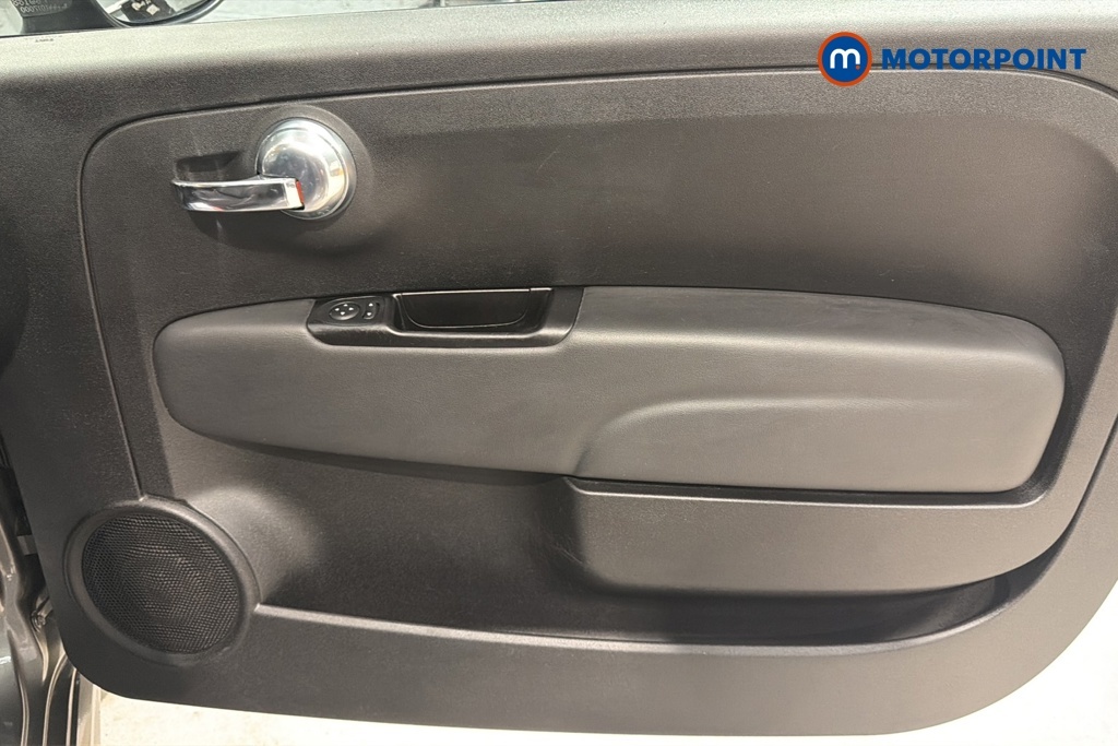 Fiat 500 1.0 Mild Hybrid Lounge Red #17