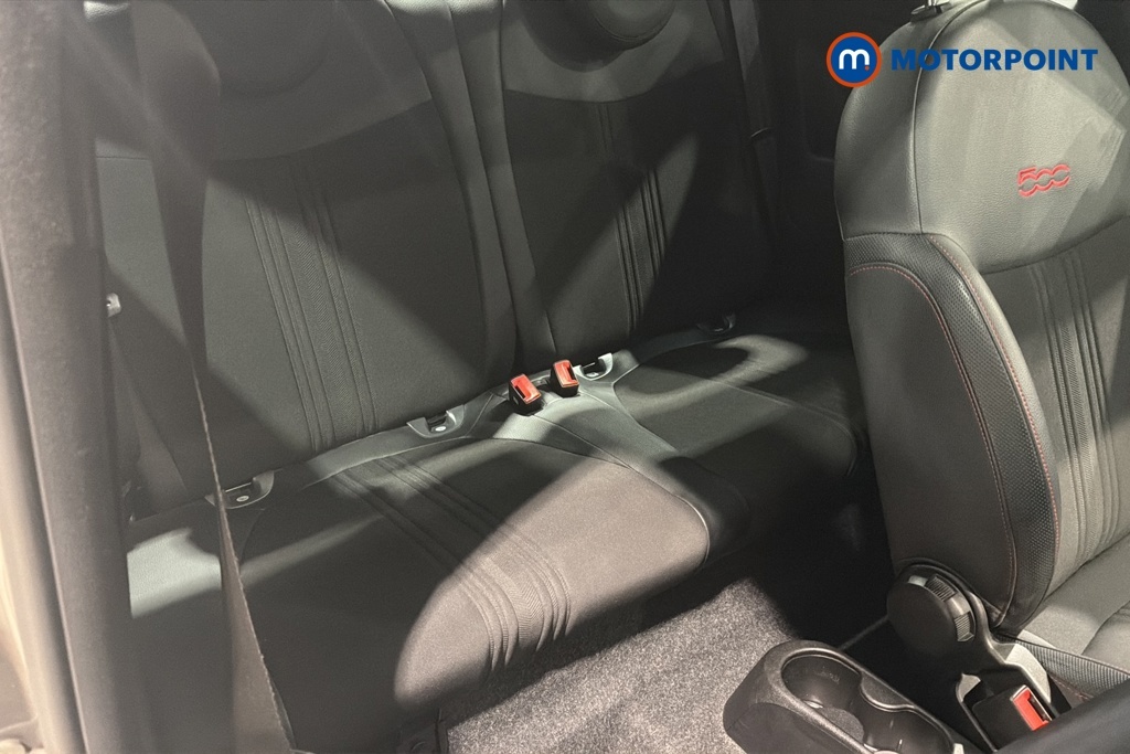 Fiat 500 1.0 Mild Hybrid Lounge Red #21