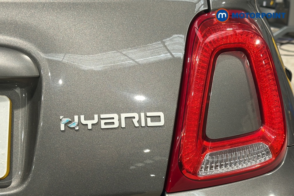 Fiat 500 1.0 Mild Hybrid Lounge Red #24