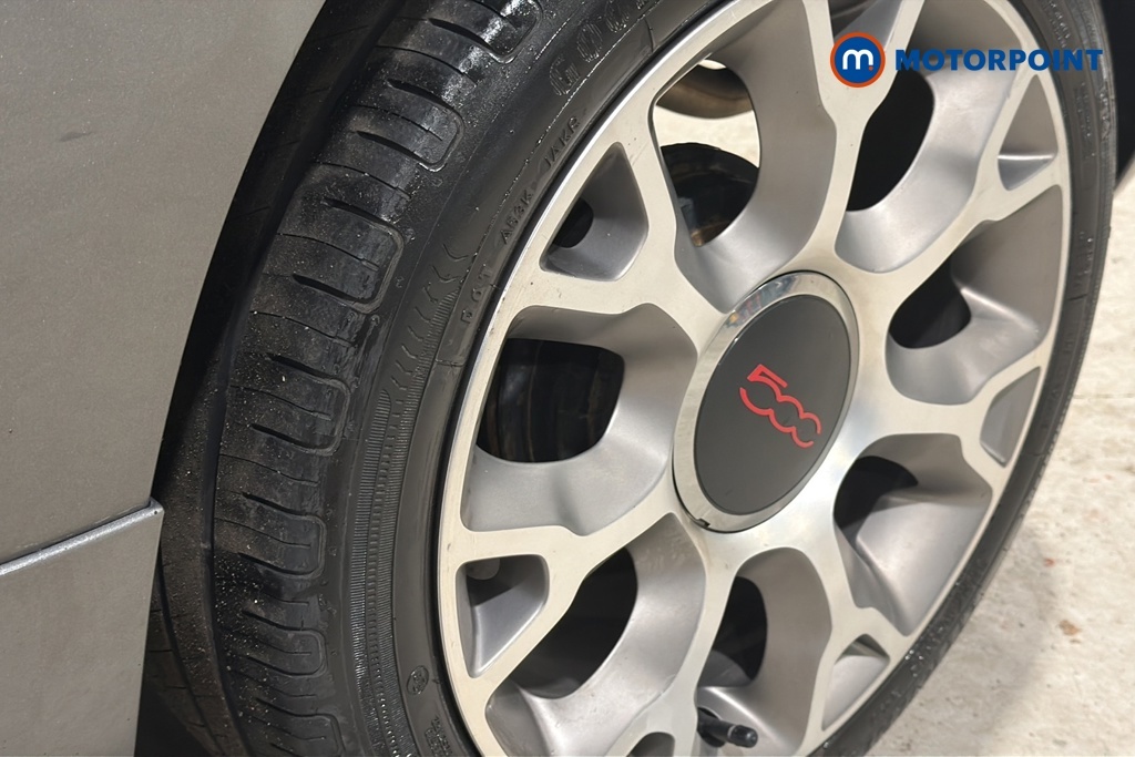 Fiat 500 1.0 Mild Hybrid Lounge Red #36