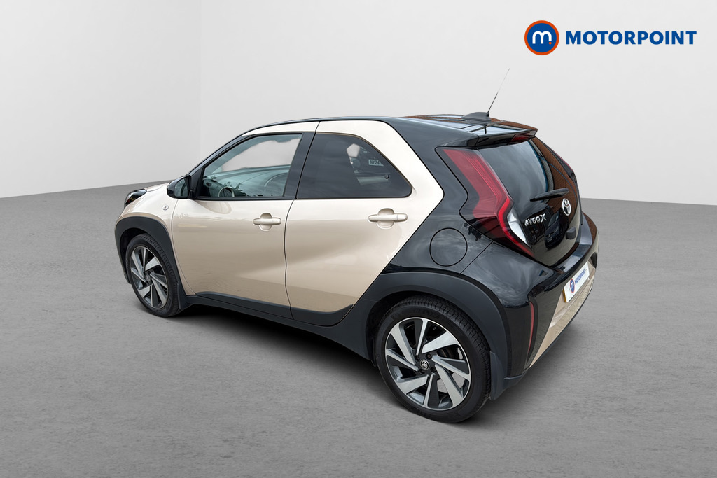 Toyota Aygo X 1.0 Vvt-i Edge Beige #5