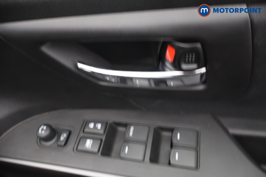 Suzuki S Cross 1.4 Boosterjet 48V Hybrid Motion Silver #17