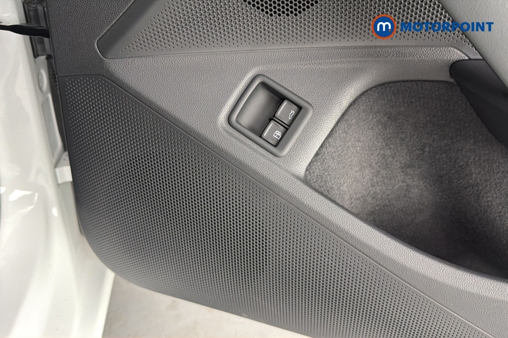 Volkswagen Passat 1.5 Tsi Ehybrid 272 R-line Dsg Grey #23