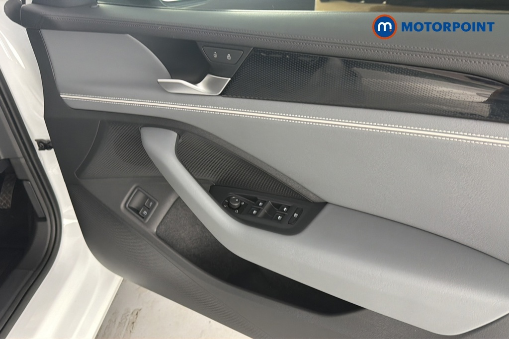 Volkswagen Passat 1.5 Tsi Ehybrid 272 R-line Dsg Grey #21