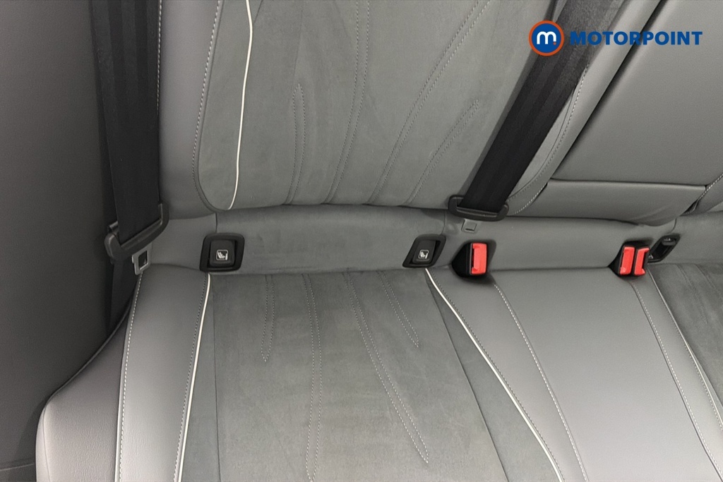 Volkswagen Passat 1.5 Tsi Ehybrid 272 R-line Dsg Grey #27