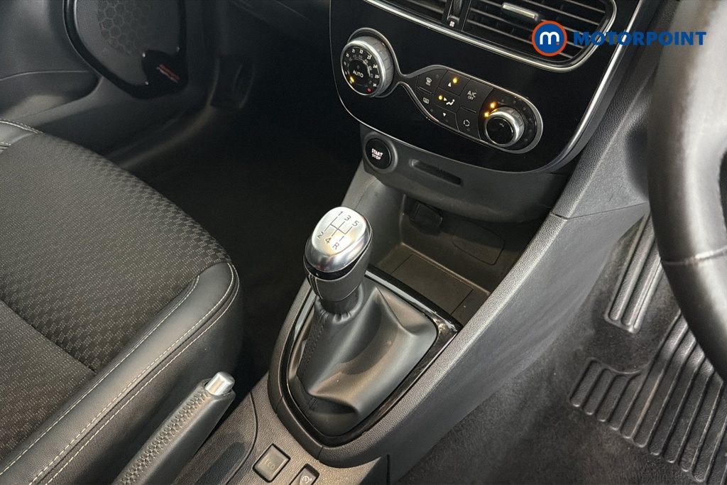 Renault Clio 0.9 Tce Iconic Hatchback Euro 6 #16
