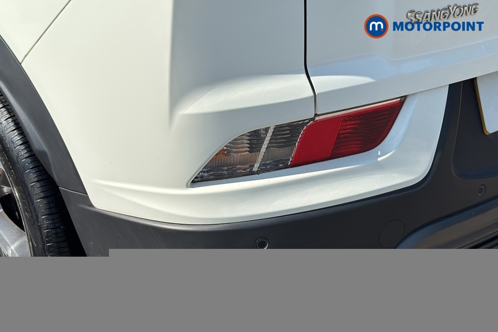 SsangYong Korando Ssangyong Korando 1.5 Ventura Suv White #34