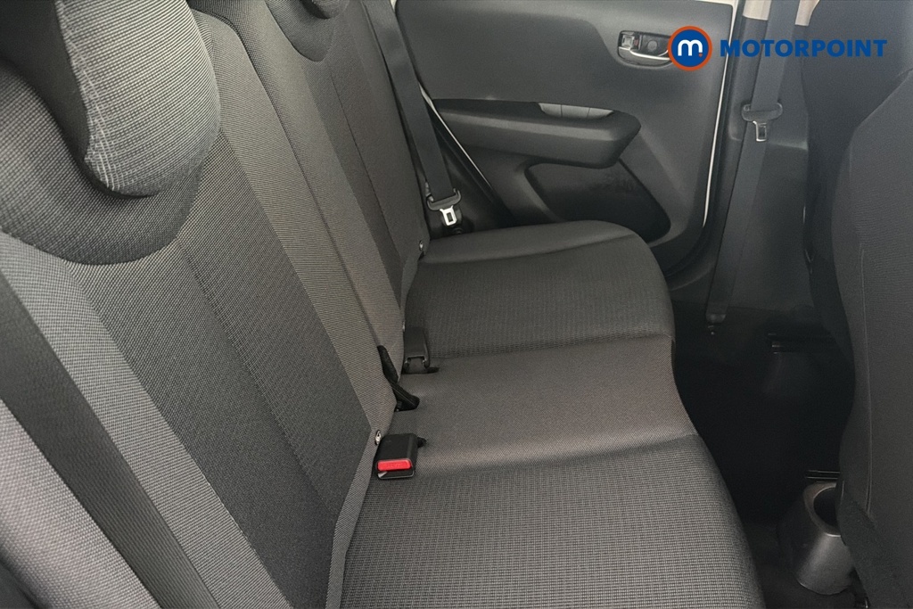 Toyota Aygo Vvt-i X-play Tss White #22