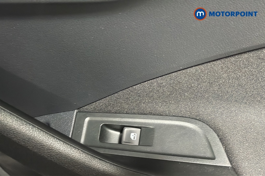 Skoda Kamiq 1.0 Tsi 95 S White #28