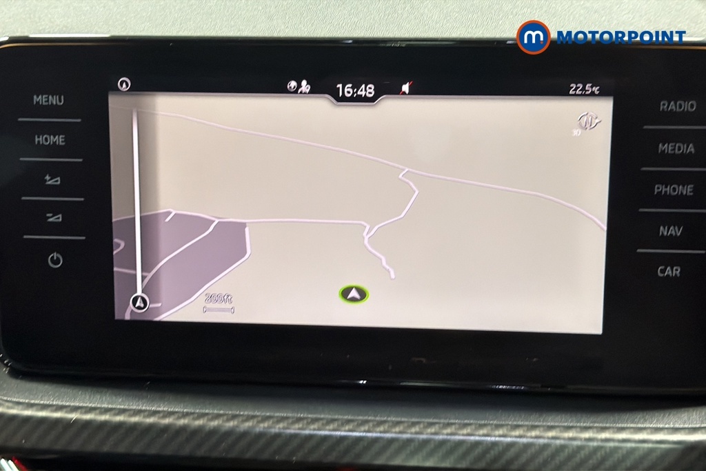 Skoda Kamiq 1.0 Tsi 95 S White #30