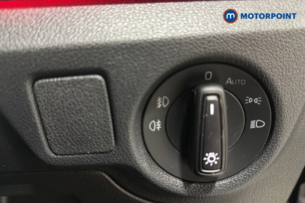 Skoda Kamiq 1.0 Tsi 95 S White #13