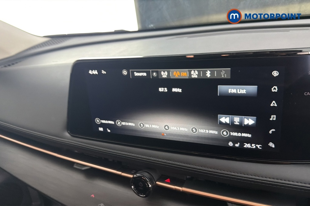 Nissan Ariya E 178Kw Evolve 22Kw Charger Silver #12
