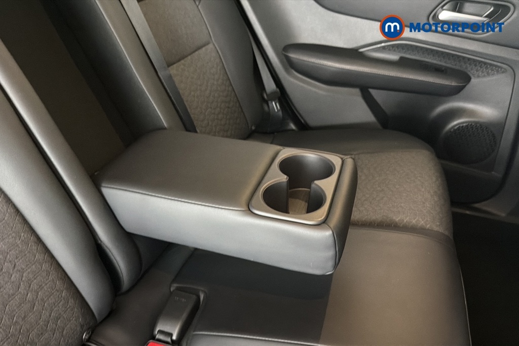 Nissan Ariya E 178Kw Evolve 22Kw Charger Silver #25