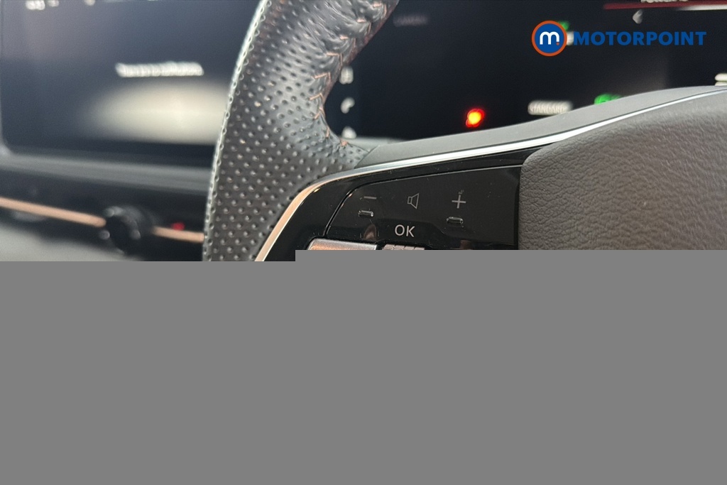 Nissan Ariya E 178Kw Evolve 22Kw Charger Silver #9