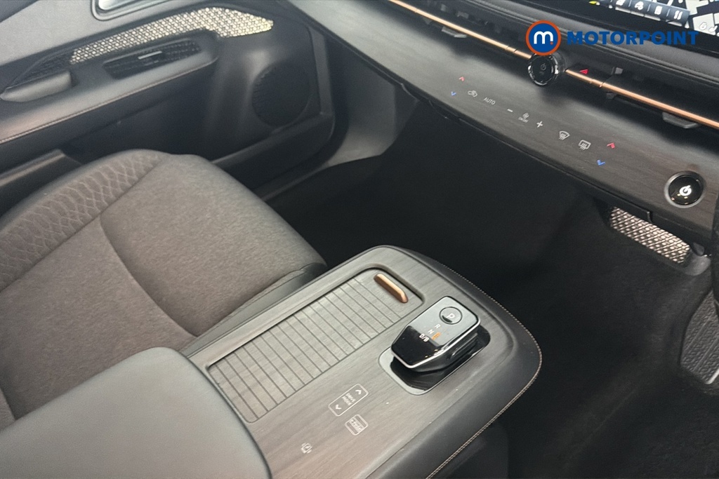 Nissan Ariya E 178Kw Evolve 22Kw Charger Silver #17
