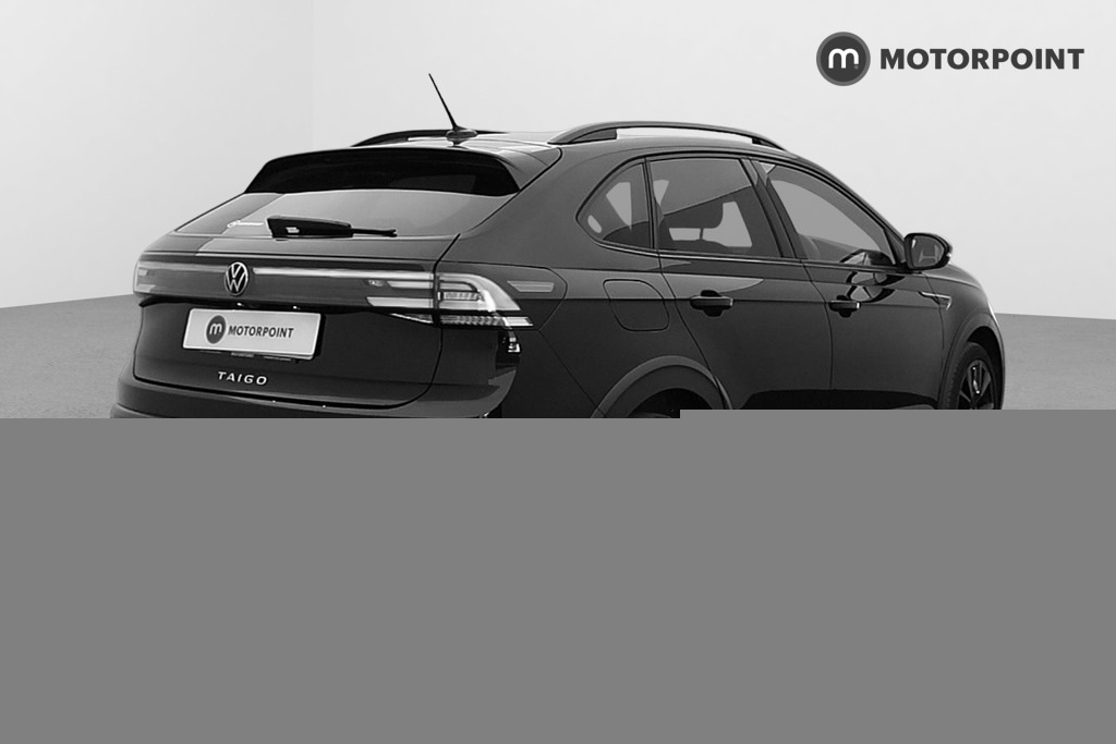 Volkswagen Taigo 1.0 Tsi 110 R-line Dsg Black #3