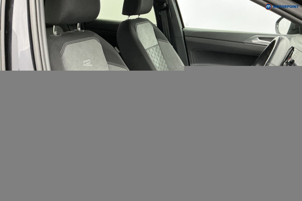 Volkswagen Taigo 1.0 Tsi 110 R-line Grey #13