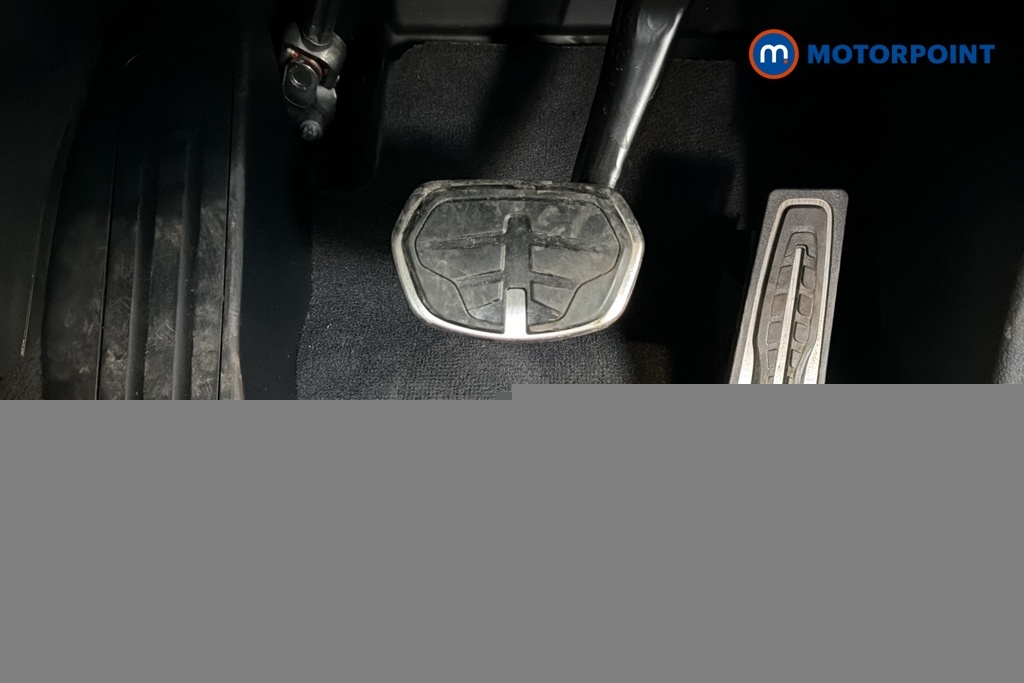 BMW 1 Series 123 Xdrive M Sport Step 2025 Grey #23