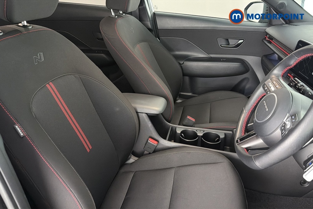 Hyundai Kona 1.6T 138 Advance Black #28