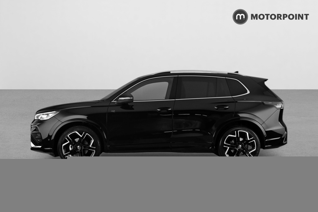 Volkswagen Tiguan 1.5 Etsi 150 R-line Dsg GL75SFZ Black #3