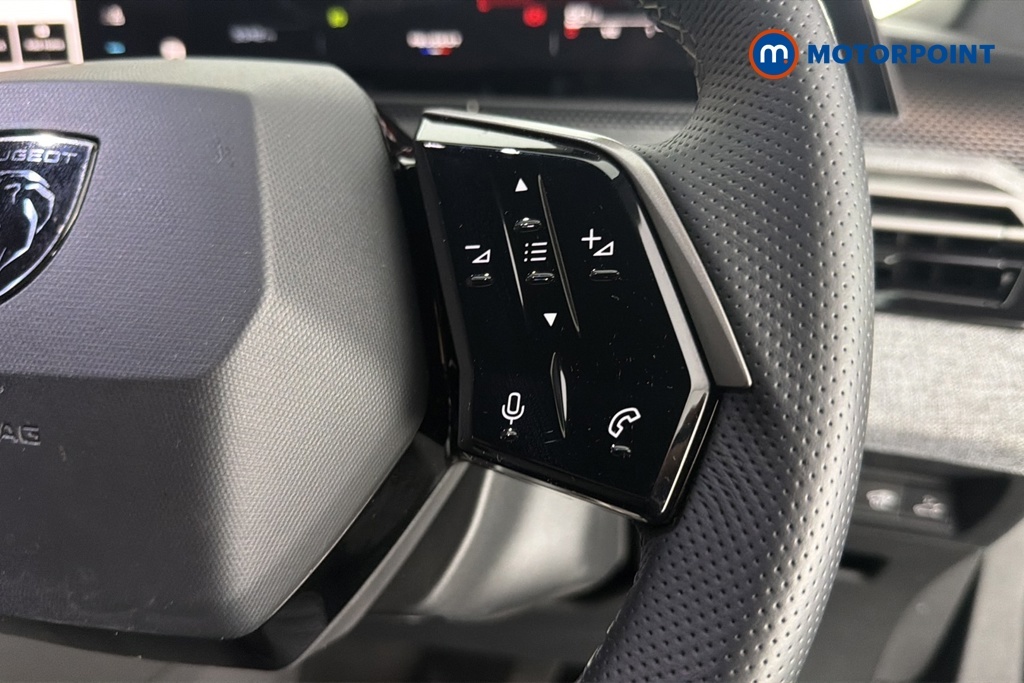 Peugeot 5008 1.2 Hybrid 145 Allure E-dsc6 Grey #11