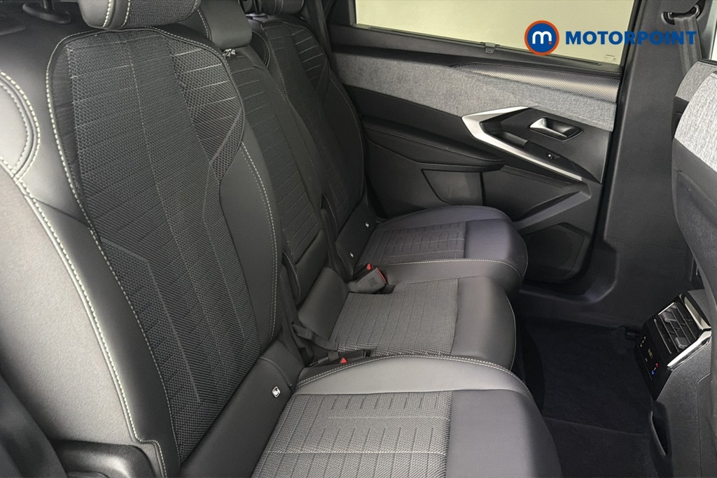 Peugeot 5008 1.2 Hybrid 145 Allure E-dsc6 Grey #23