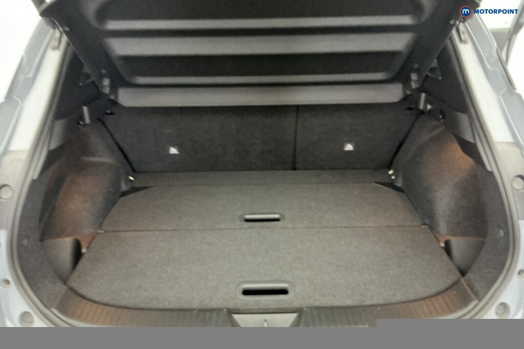 Nissan Qashqai 1.3L N-connecta Black #10
