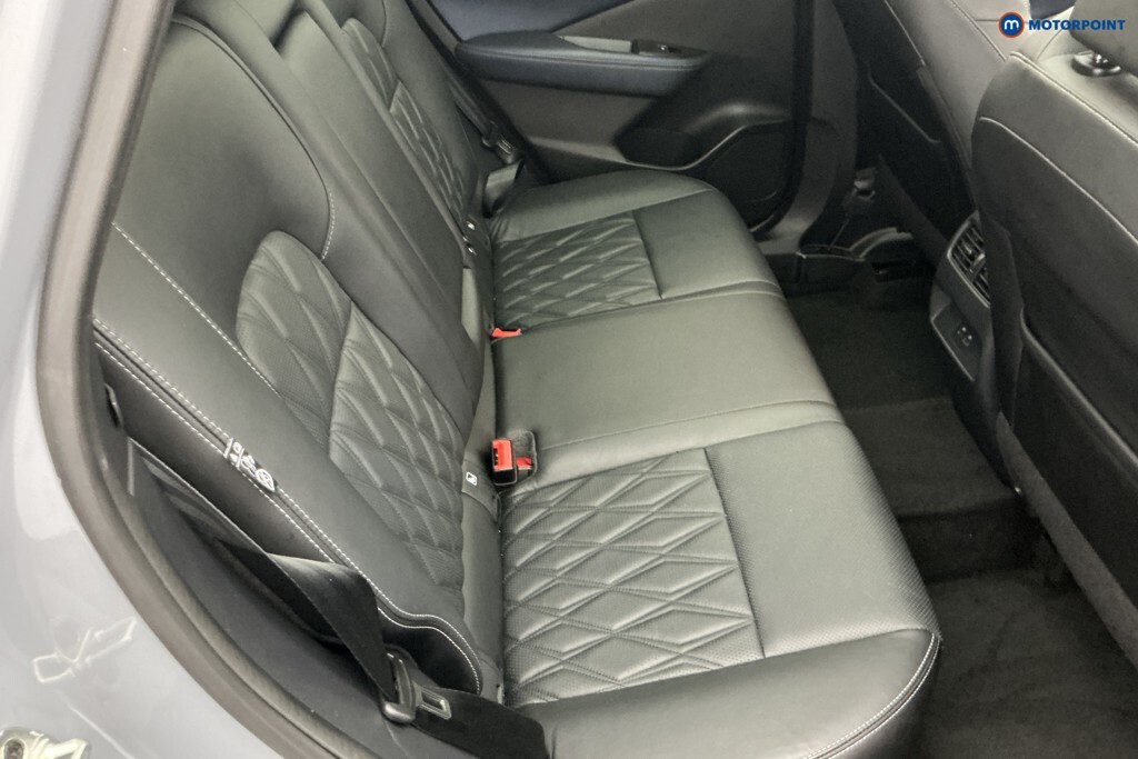 Nissan Qashqai 1.3L N-connecta Black #11