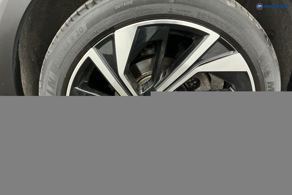 Nissan Qashqai 1.3L N-connecta Black #37