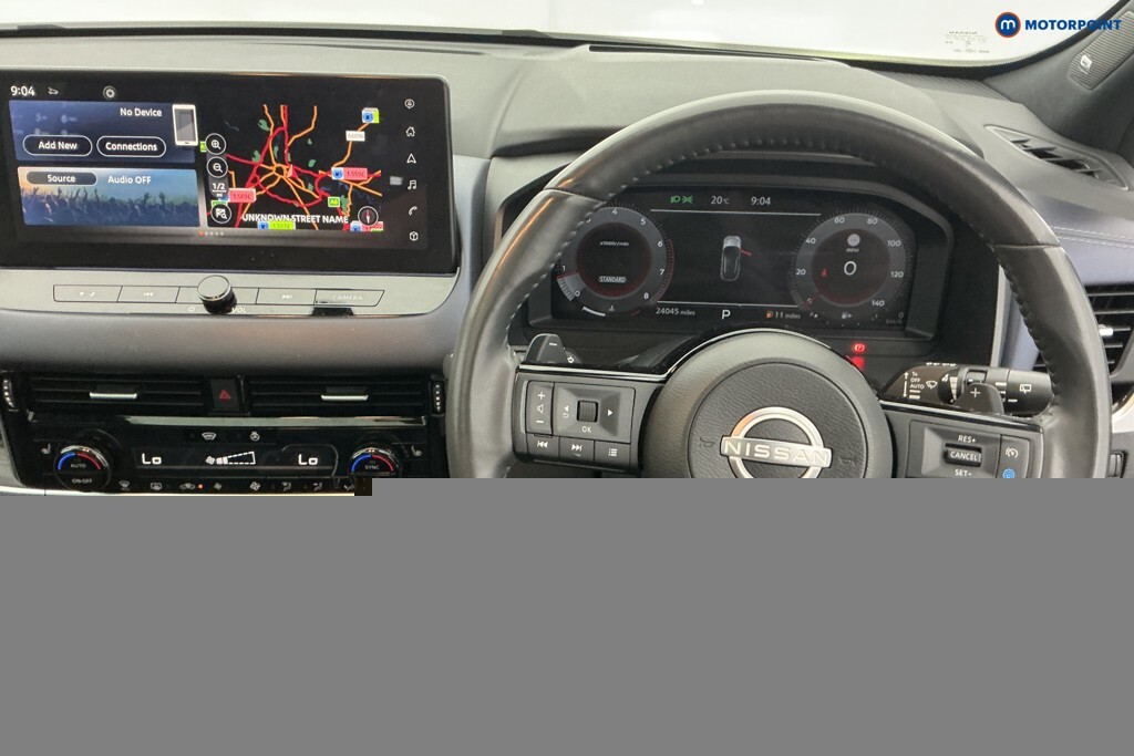 Nissan Qashqai 1.3L N-connecta Black #9