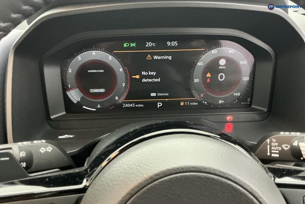 Nissan Qashqai 1.3L N-connecta Black #13