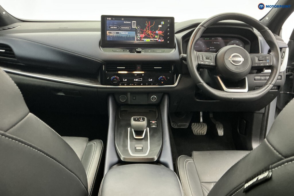 Nissan Qashqai 1.3L N-connecta Black #18