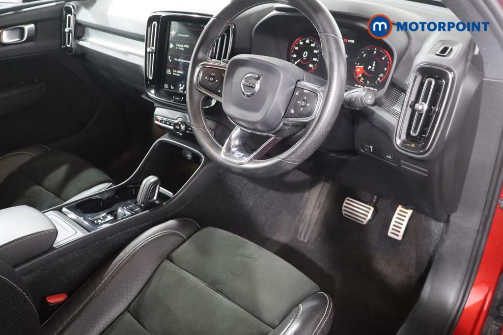 Volvo XC40 1.5 T3 163 Momentum Pro White #12