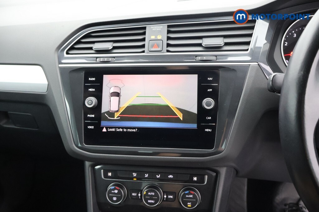 Volkswagen Tiguan 2.0 Match Tdi Black #14
