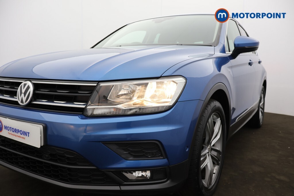 Volkswagen Tiguan 2.0 Match Tdi Black #31