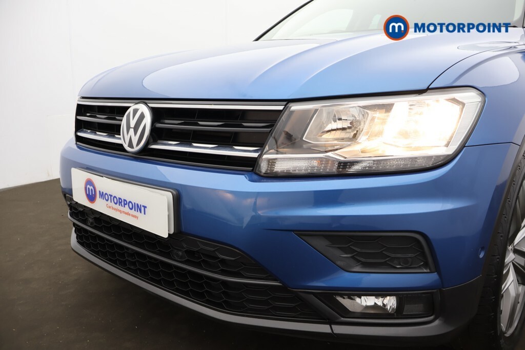 Volkswagen Tiguan 2.0 Match Tdi Black #30
