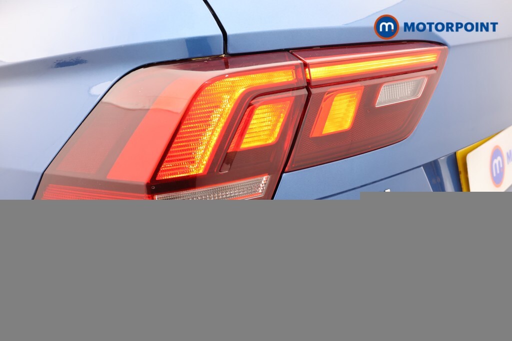 Volkswagen Tiguan 2.0 Match Tdi Black #24